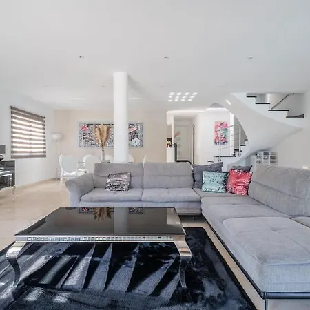 Βίλα Moderne Avec Piscine, Proche Villeneuve-Loubet